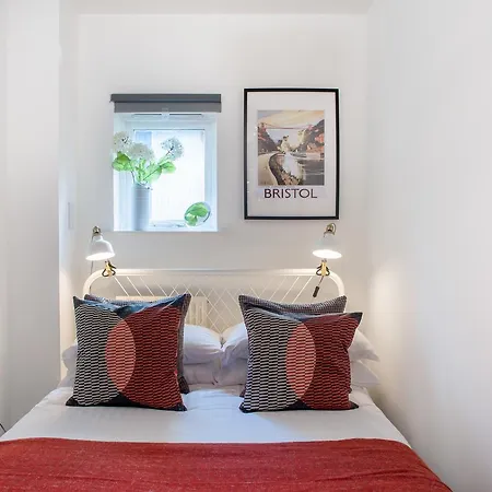 Mycityhaven - Montpelier Court Apartment