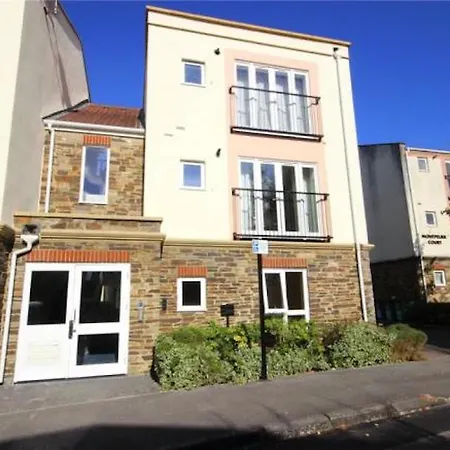 Mycityhaven - Montpelier Court * Bristol